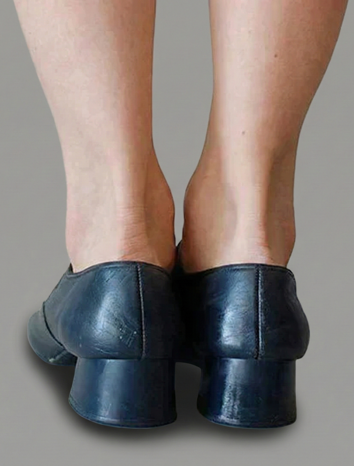 Women’s Mary Jane Shoes with Buckle Strap and Low Heel