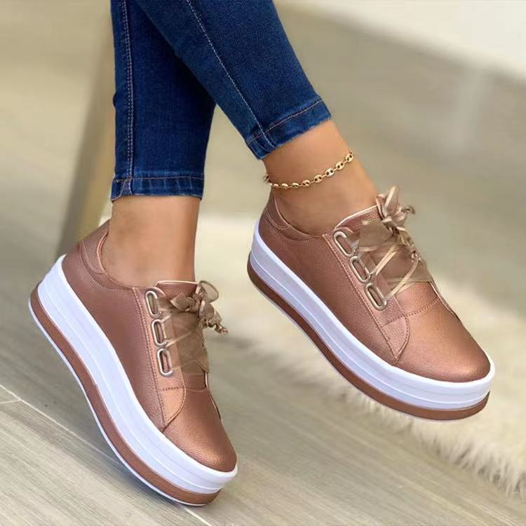 Women's Low Top Platform Sneakers - Lace-Up - Metallic Upper
