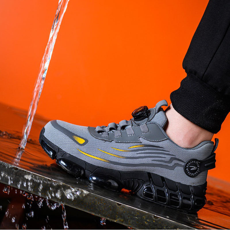 Men’s Lace-Up Safety Shoes with Reinforced Toe and Chunky Sole
