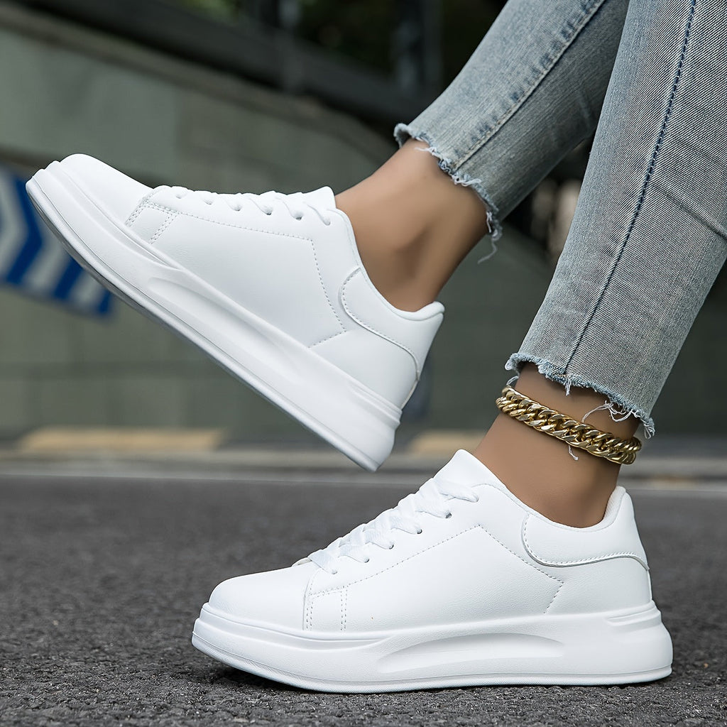 Women’s Low-Top Lace-Up Sneakers with Smooth Upper and Contrast Heel Panel
