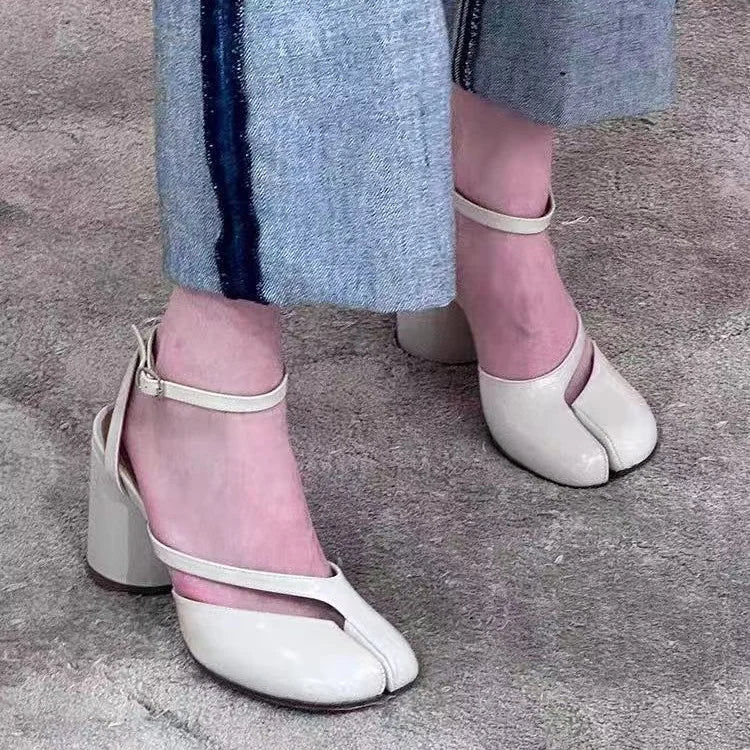 Women's Split Toe Mary Jane Heels - Ankle Strap Block Heel Pumps