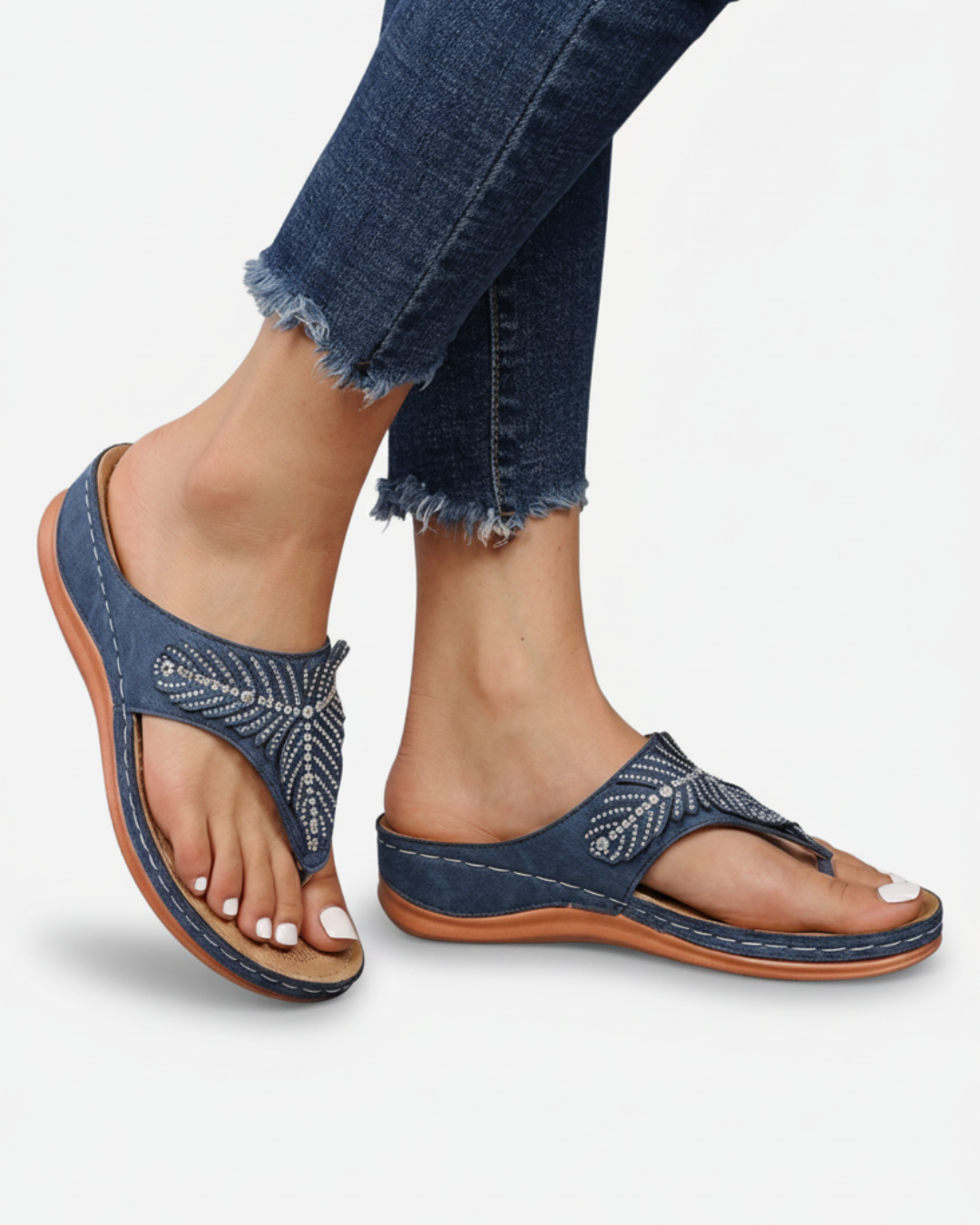 Women's Rhinestone Thong Sandals - Slip-On T-Strap Platform