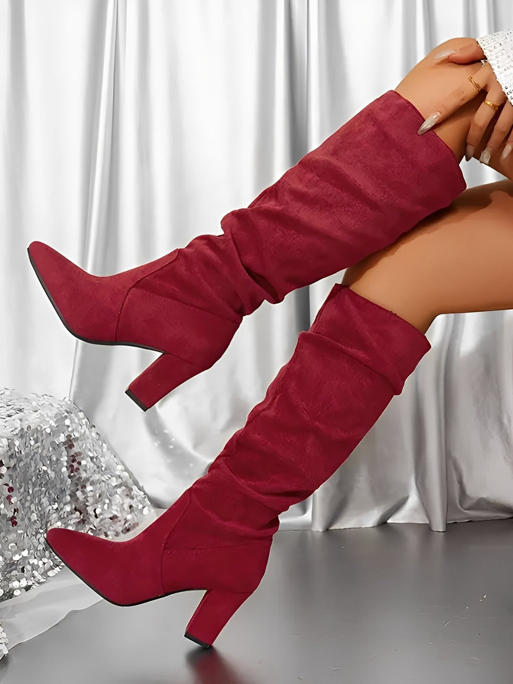 Women’s Knee-High Slouch Boots with Block Heel and Side Zip