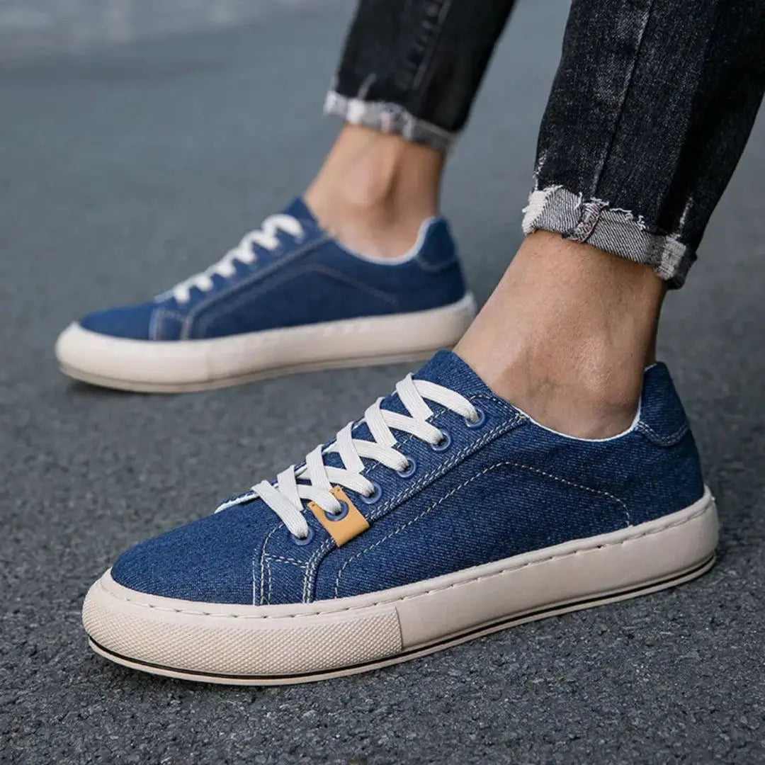 Men's Denim Low-Top Lace-Up Rounded Toe Sneakers with Contrast Stitching