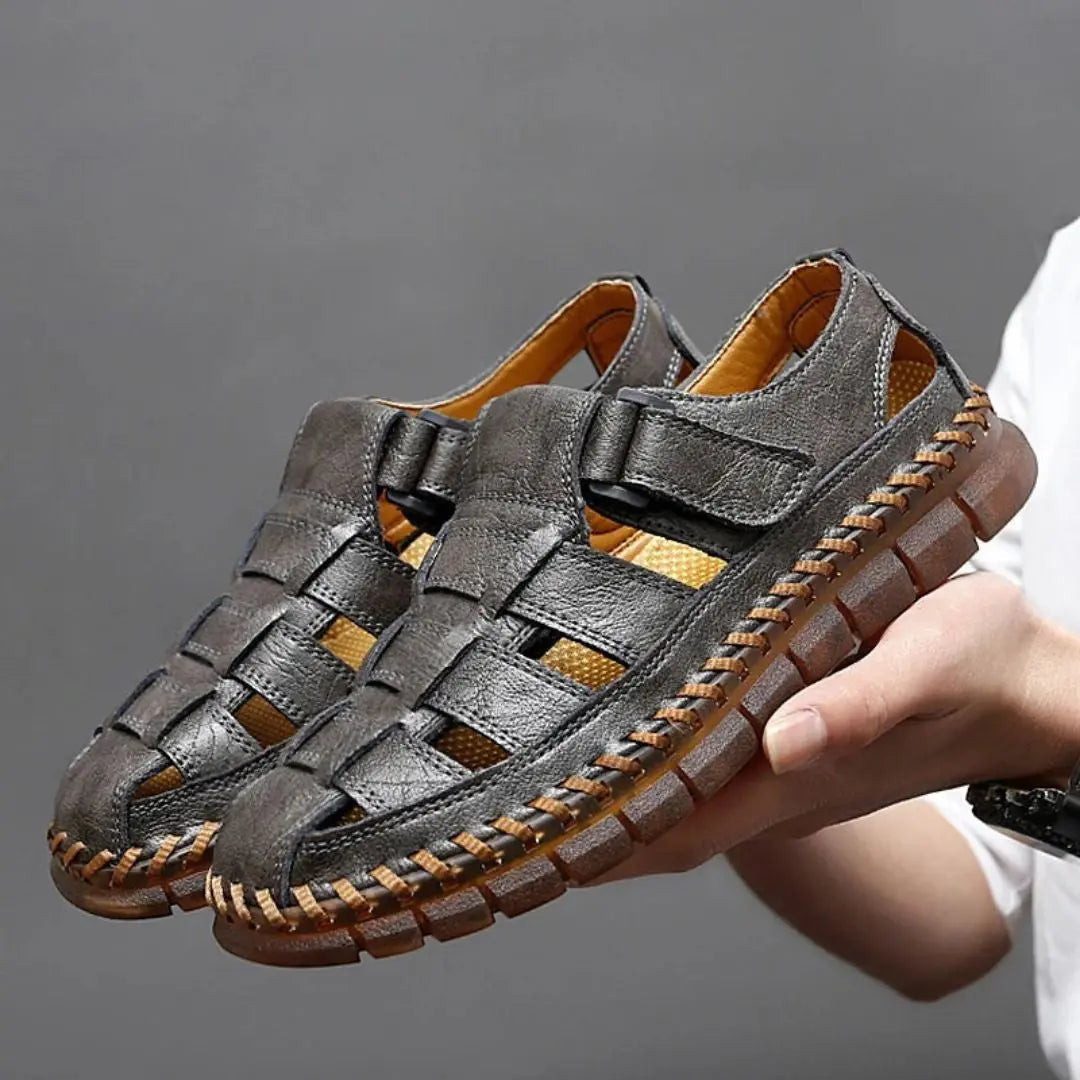 Men's Closed-Toe Hook-and-Loop Strap Leather Sandals