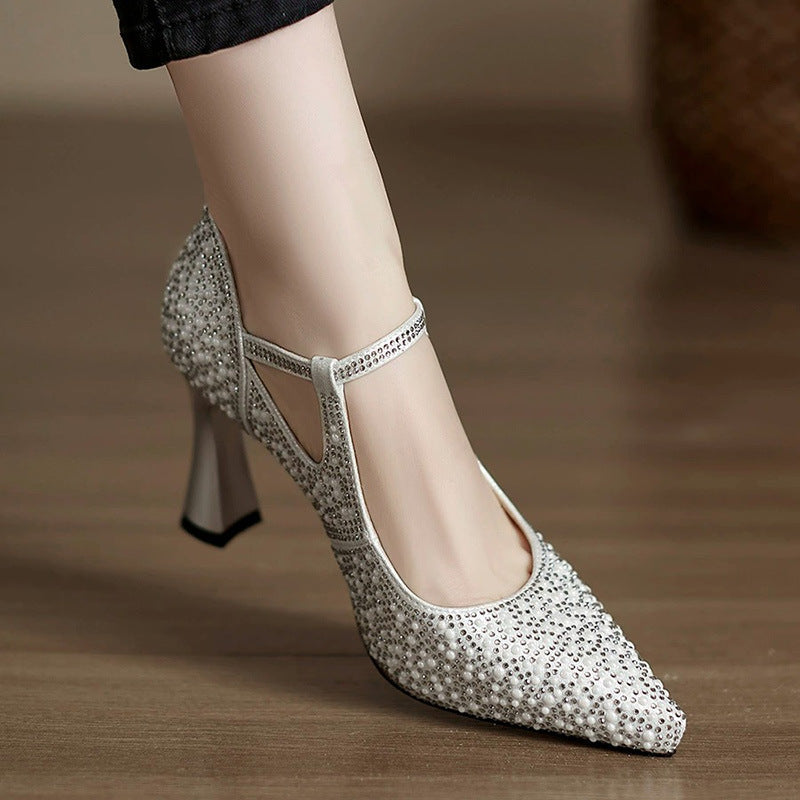 Women’s Pointed Toe T-Strap Heels with Buckle Closure and Mid Flared Heel