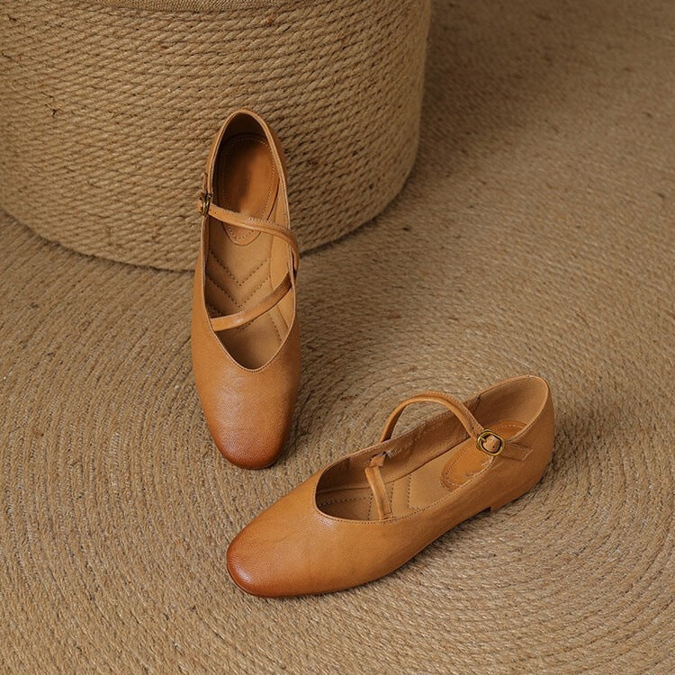 Women's Mary Jane Flats - Cross-Strap Buckle Closure Pointed Toe
