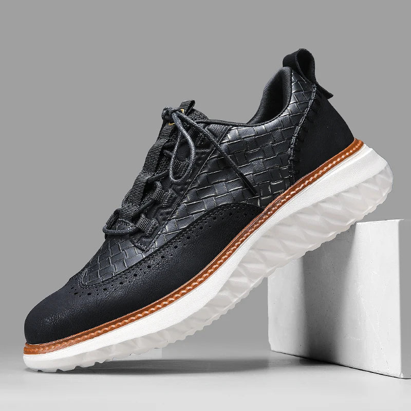 Men’s Textured Lace-Up Sneakers with Modern Wingtip Detailing and Cushioned Sole
