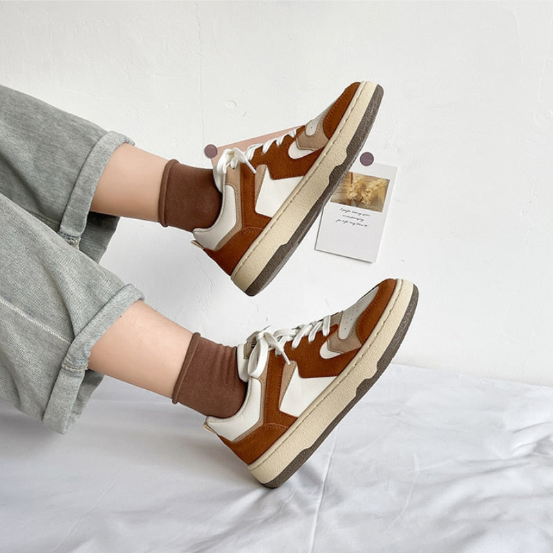 Women's Low-Top Colorblock Sneakers - Lace-Up - Platform Sole