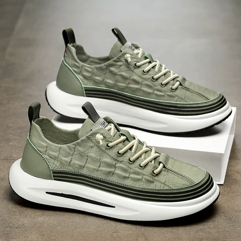 Men's Casual Sneakers - Lace-Up Embossed Upper Thick Cupsole Stripe Midsole