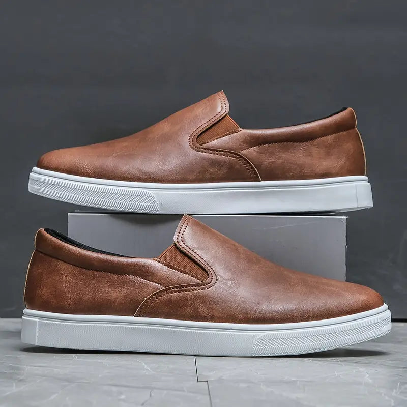 Men's Slip On Shoes - Round Toe - Smooth Upper - Elastic Gusset - Flatform Sole