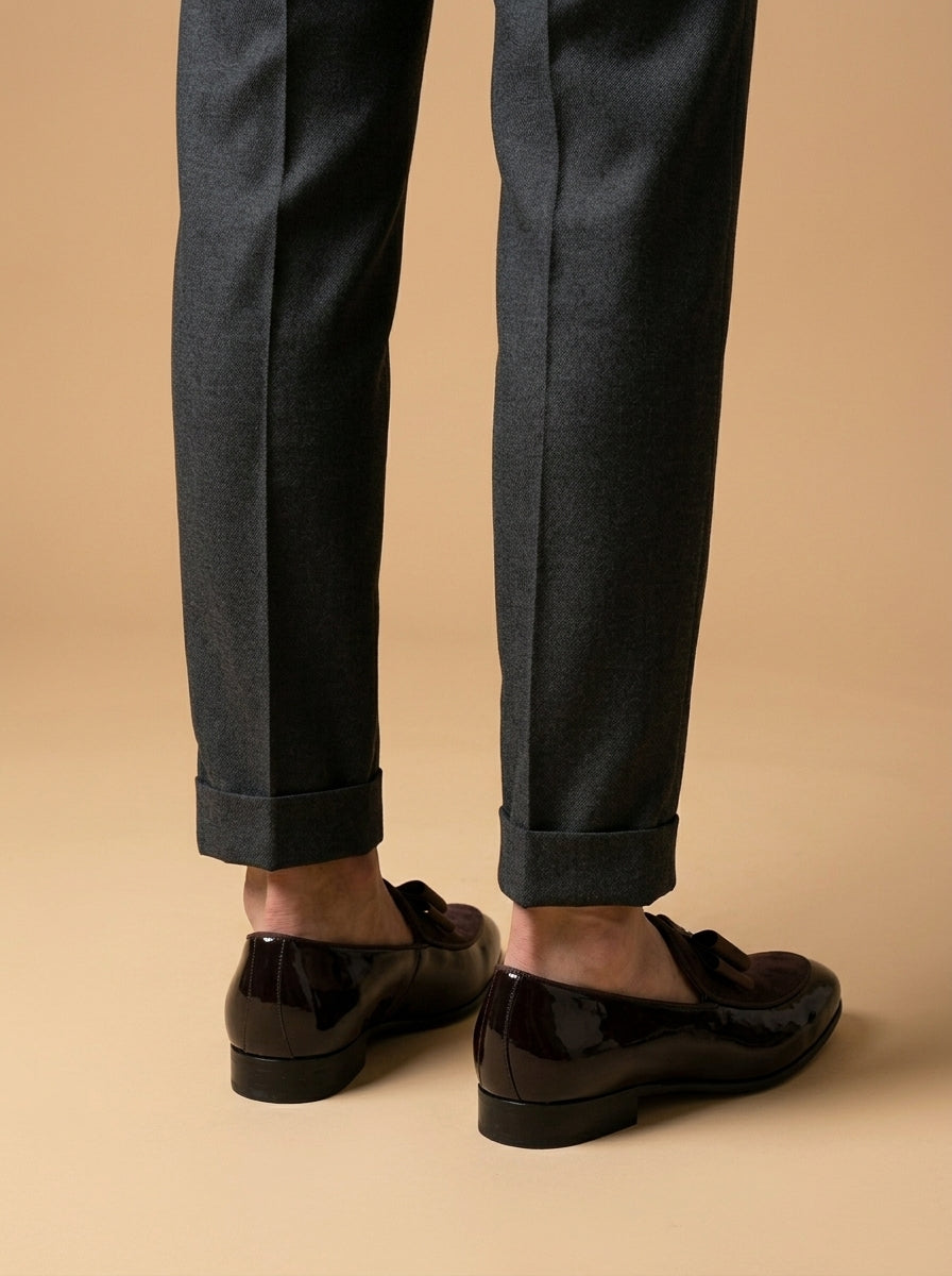 Men's Dress Loafers – Slip-On Round Toe with Suede Panel and Bow Detail