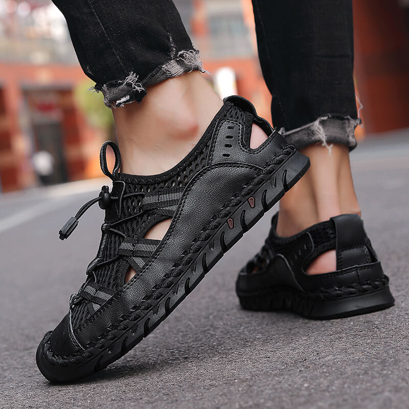Men’s Closed Toe Mesh Outdoor Sandals with Elastic Lace System