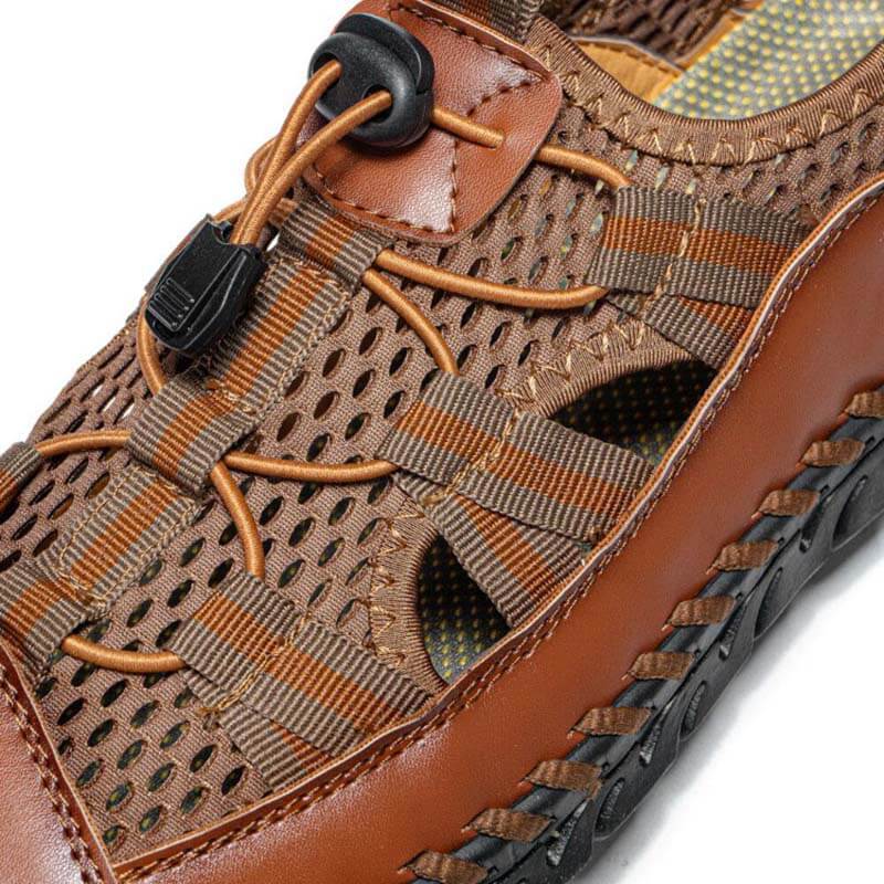 Men’s Closed Toe Mesh Outdoor Sandals with Elastic Lace System