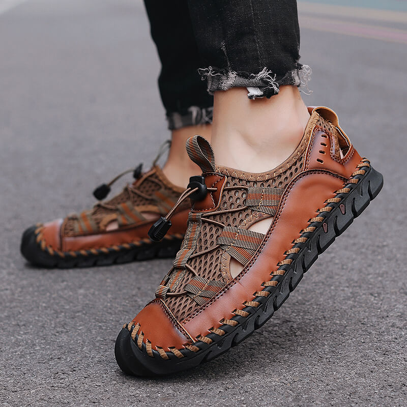 Men’s Closed Toe Mesh Outdoor Sandals with Elastic Lace System