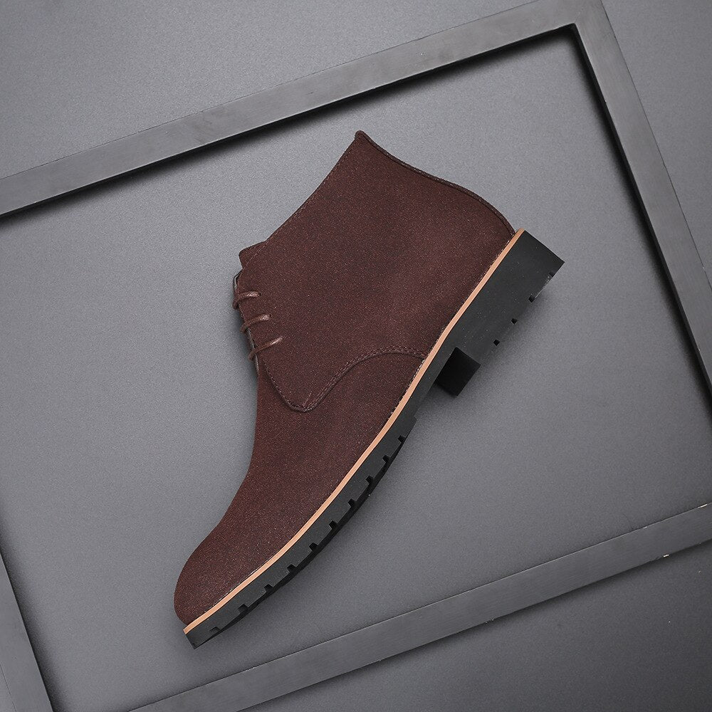 Men’s Refined Lace-Up and Chelsea Boots with Structured Sole
