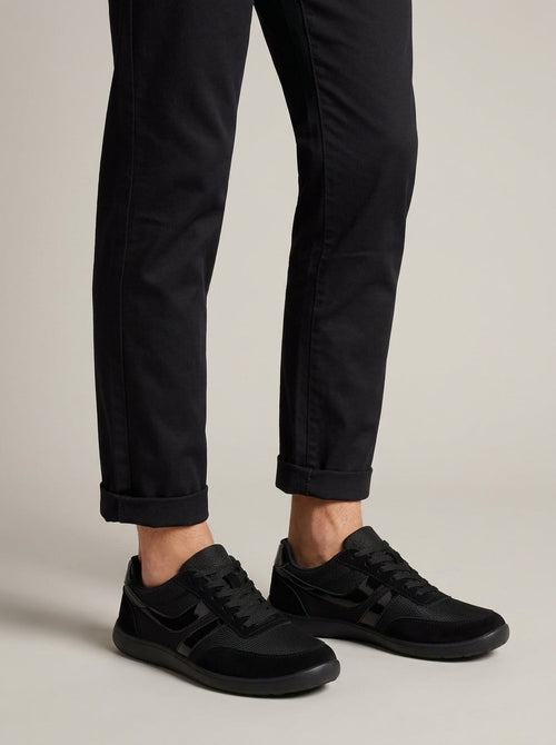 Men's Casual Sneakers – Lace-Up Low Top Mesh Upper with Stripe Detail