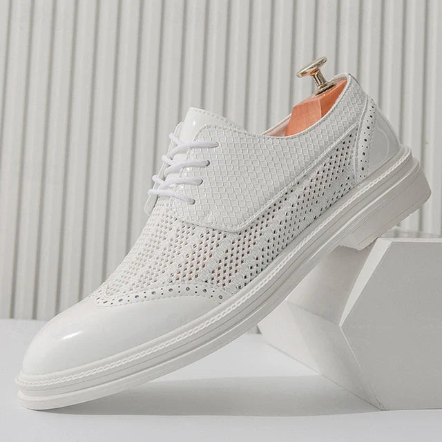 Men's Brogue Oxford Shoes – Lace-Up Round Toe with Mesh Panel Upper and Low Heel