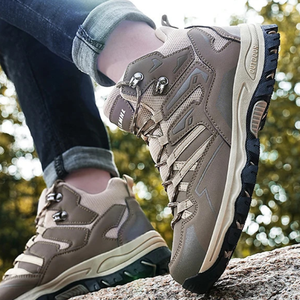Men’s Waterproof Mid-Top Hiking Shoes with Lace-Up Support