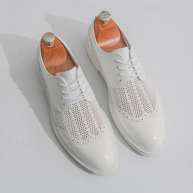 Men's Brogue Oxford Shoes – Lace-Up Round Toe with Mesh Panel Upper and Low Heel